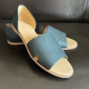 Women’s ABOUND open toe sandal. OBO. Size 10.